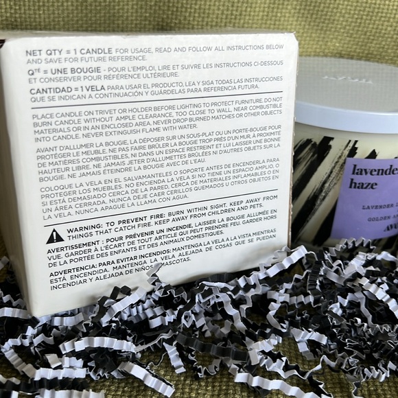 Lavender Candle by Avon NEW in box great for gift giving ready to wrap and give. - Picture 4 of 5